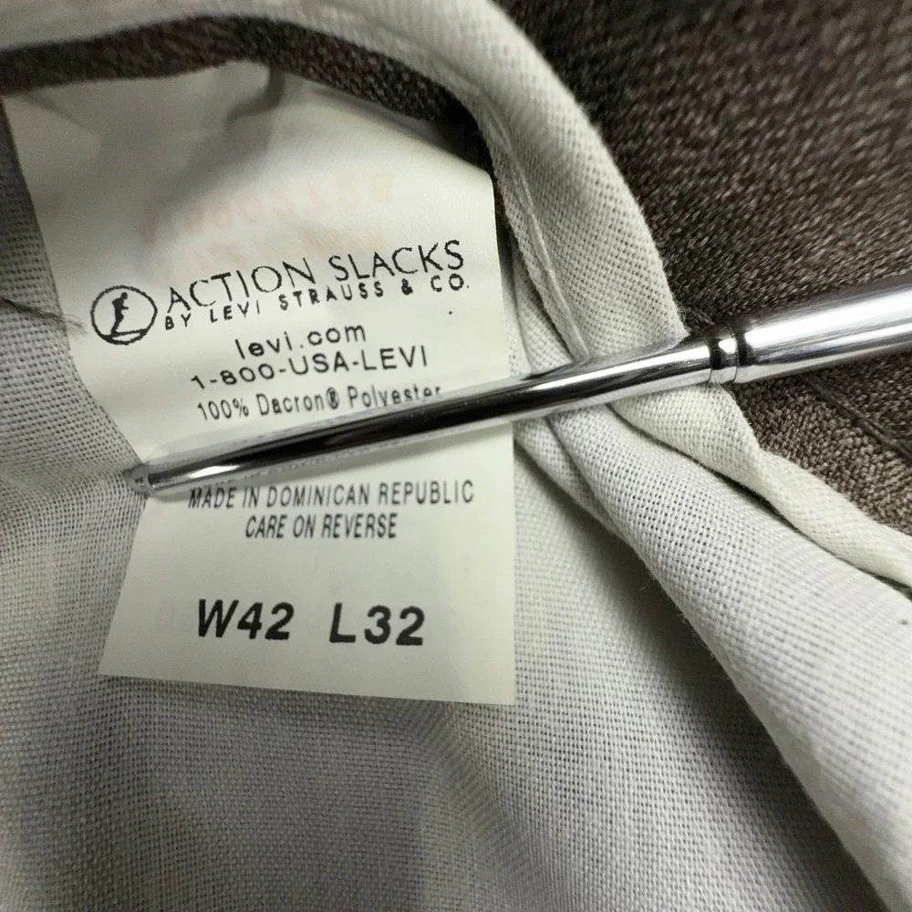 Levi‎ Strauss Action Slacks Mens 42x32 Brown Polyester Dress Pants 476902725 NWT